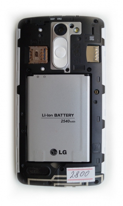 LG L Bello D335 вид с зади